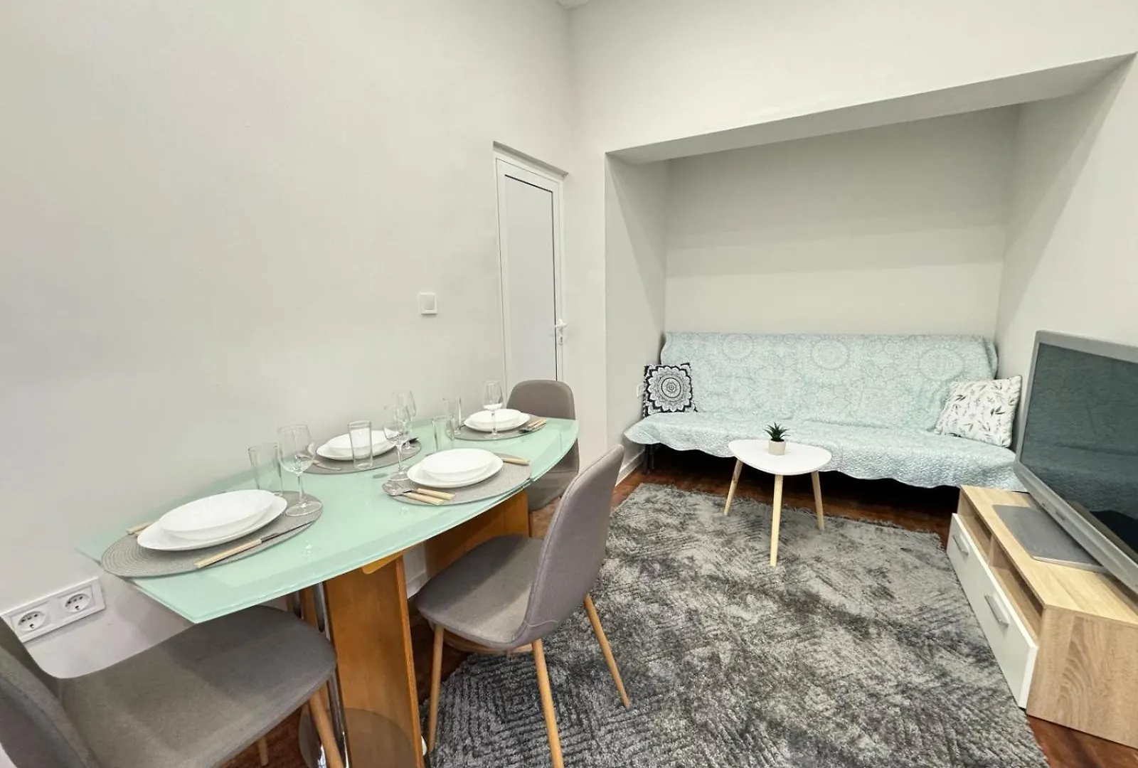 Apartment Compass- Super Center Burgas