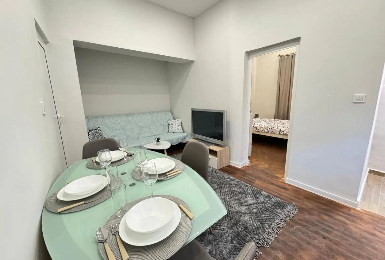 Apartment Compass- Super Center Burgas