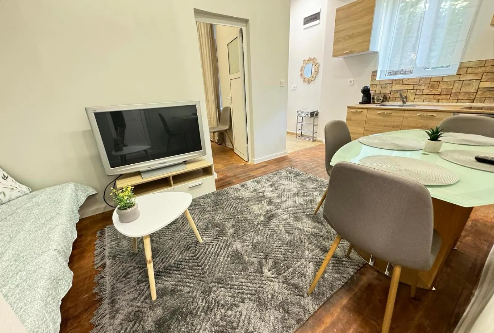 Apartment Compass- Super Center Burgas 0*,  Bulgaria